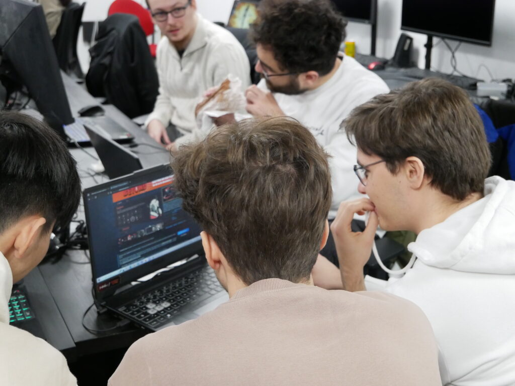 Photo de nos élèves développeurs pendant la Game Jam 2023